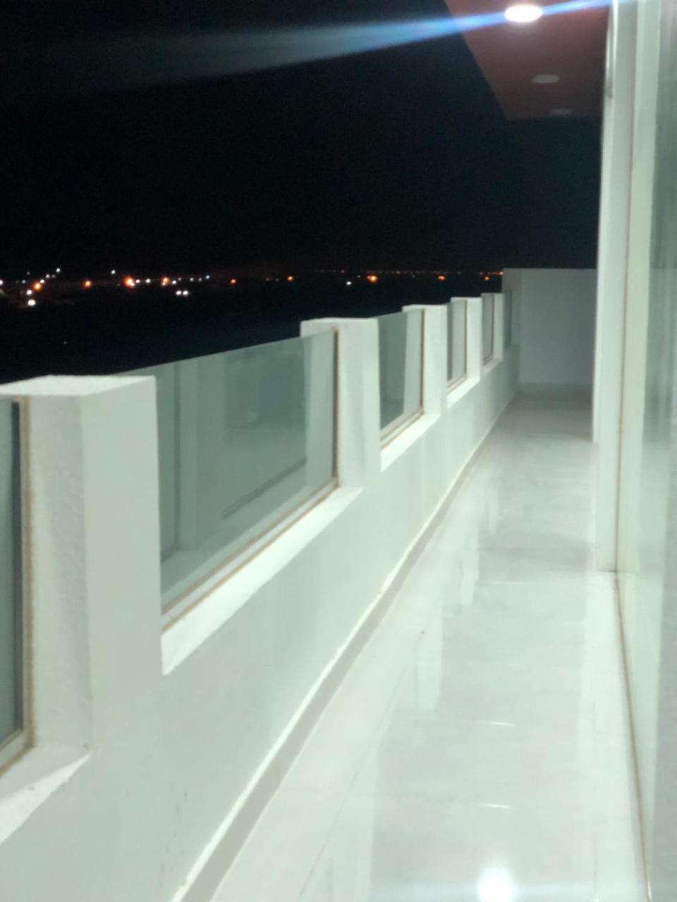 Home X4 الوصل المظهر الخارجي الصورة